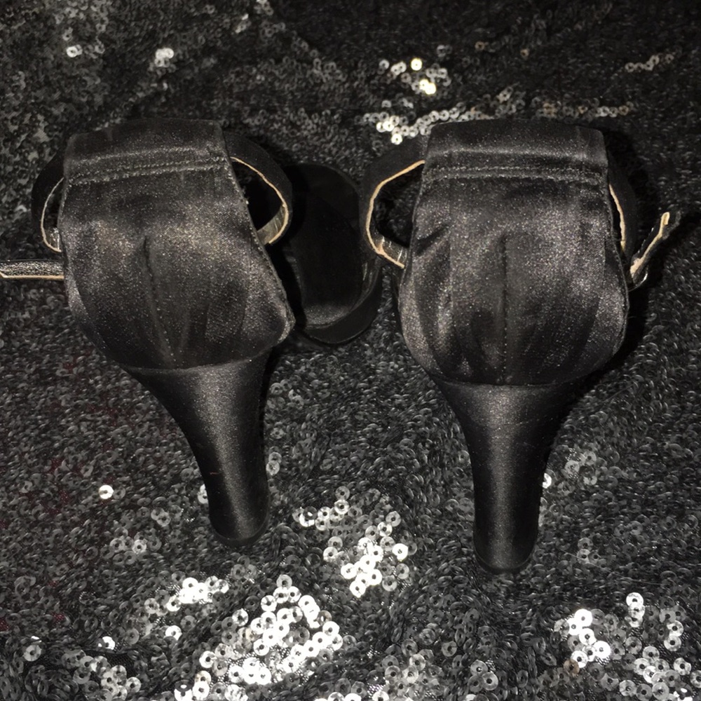 Aldo black satin heels - Picture 4 of 6